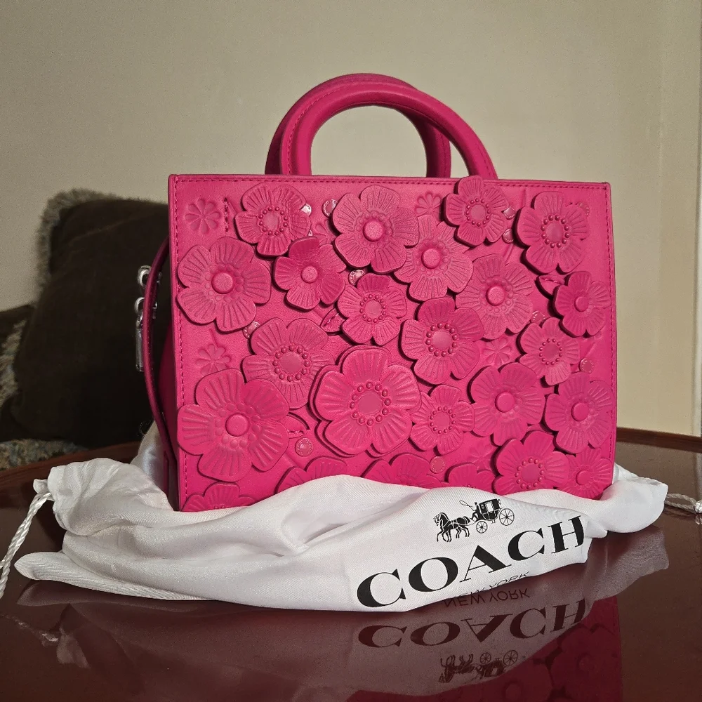 Coach Rogue 25 Dragonfruit with Tea Rose in Silver Rare NWOT Never Used - Picture 2 of 16